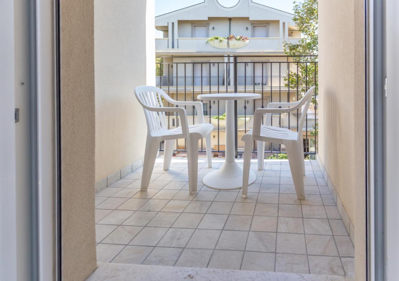 Hotel City Misano Adriatico Exterior photo